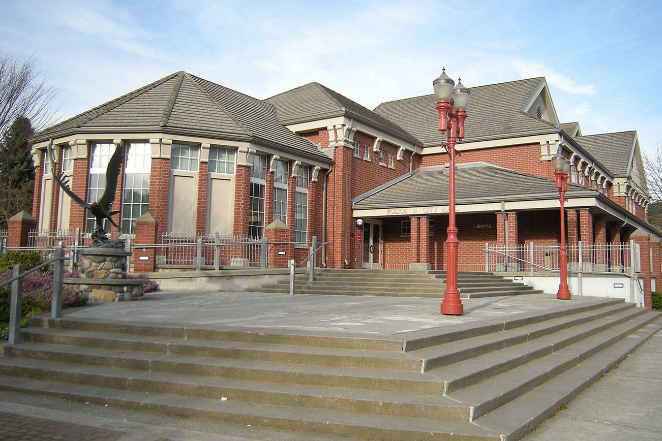 Issaquah City Hall. Photo courtesy of Joe Mabel