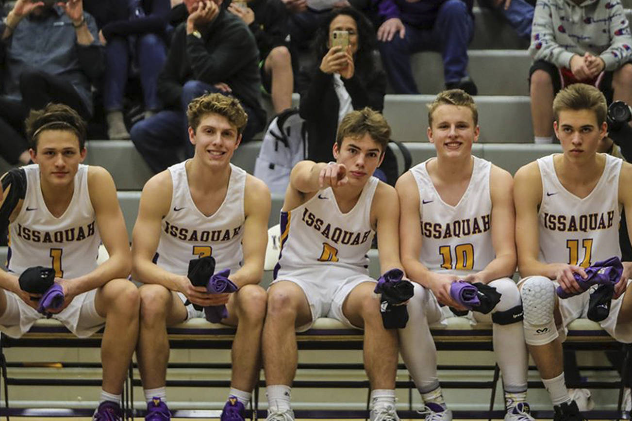 Issaquah boys season ends on buzzer-beater