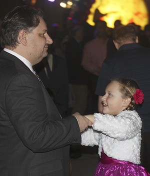 The Father-Daughter Valentine Dance held annually at the Issaquah Community Center has expanded to include kindergarten students.